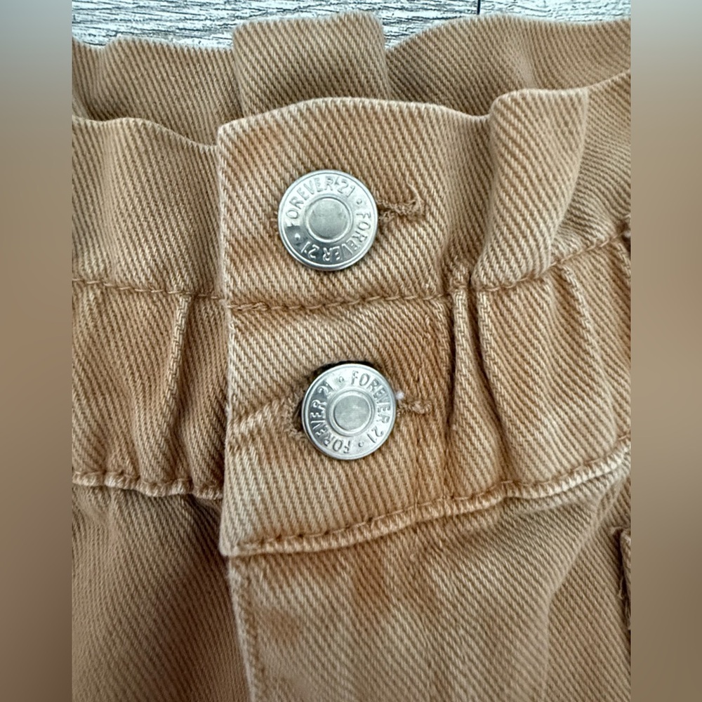 Forever 21 High wasted Tan shorts - Picture 3 of 5